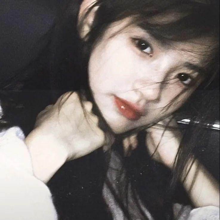 卢兹在线观看